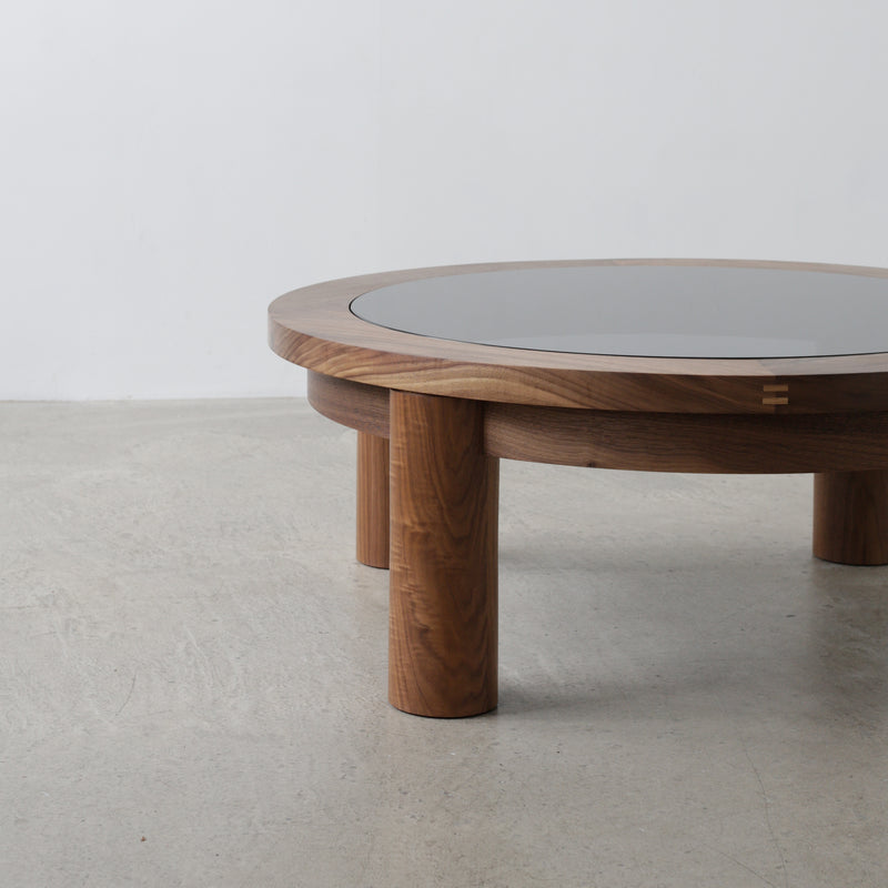 Arc round coffee table - medium
