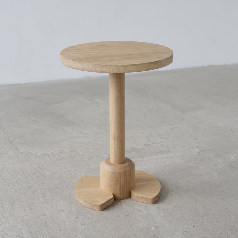 Lyra side table