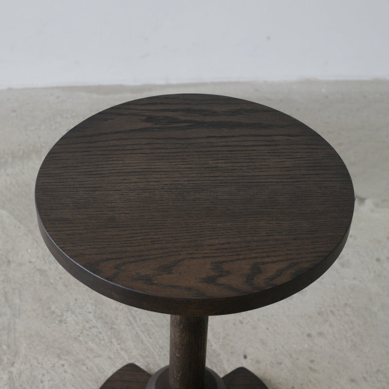 Lyra side table
