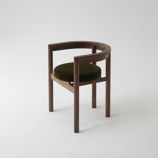 Arc chair