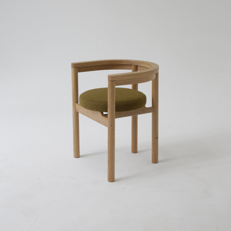 Arc chair