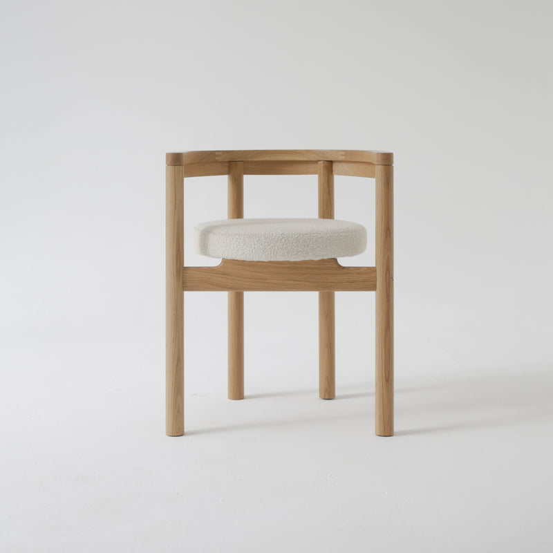 Arc chair