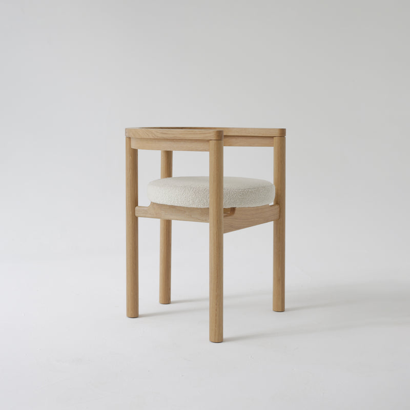 Arc chair