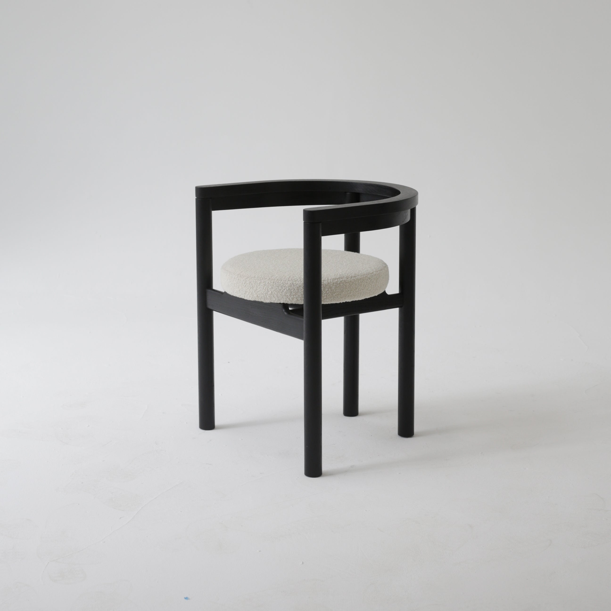 Arc chair – jay achilles