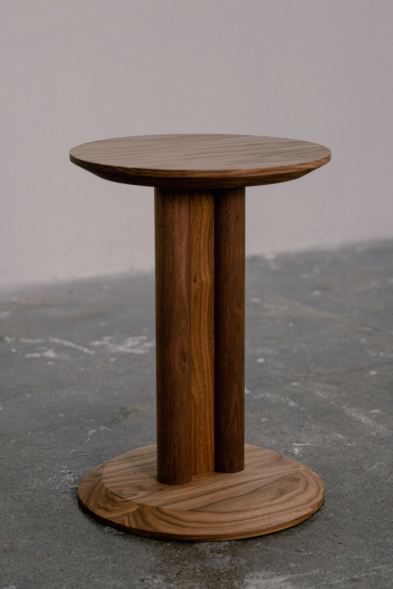 Mae side table